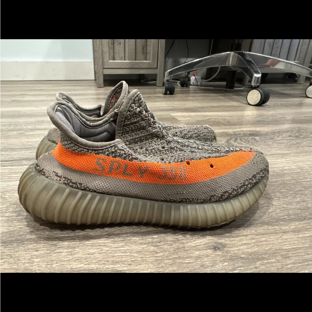 Size 7 - adidas Yeezy Boost 350 V2 Low Beluga Reflective